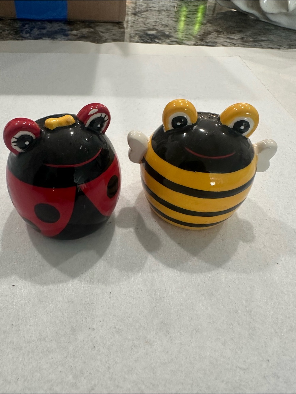 Ceramic Ladybug and Bee Salt & Pepper Shaker Set - Red and Yellow